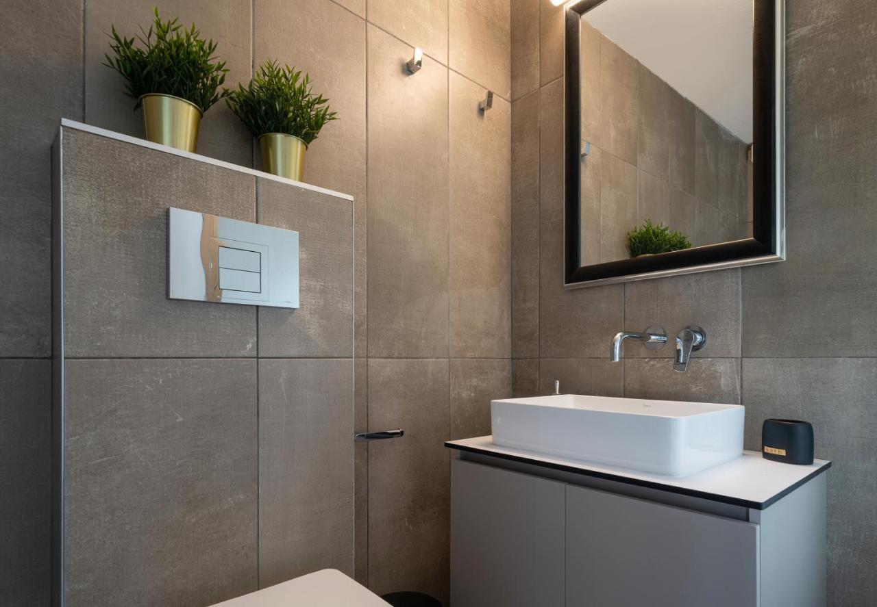 Olenia Luxury Apartments 1 Neos Marmaras Exterior photo